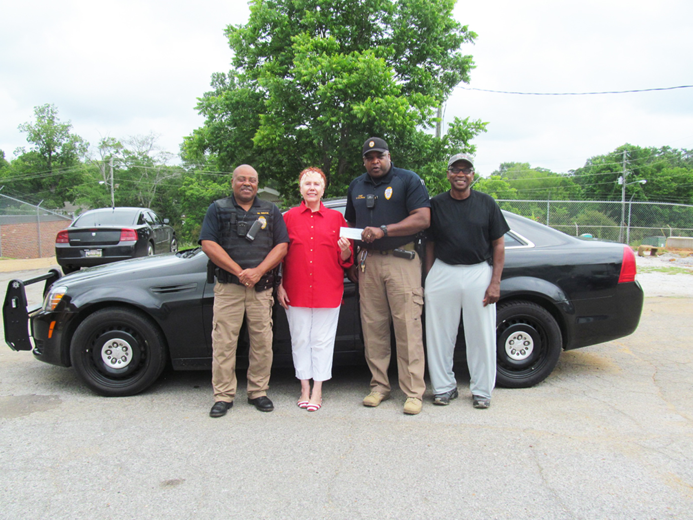 Tommy Summerville Police Support League, Inc. donates to Eutaw Police