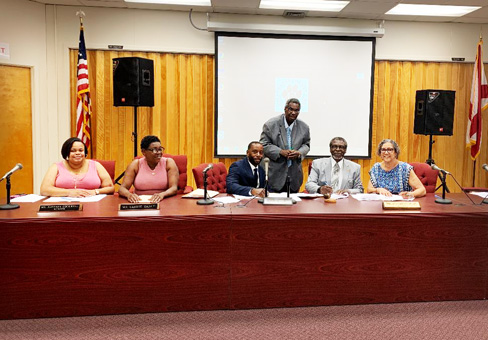 School Board finalizes new superintendent’s contract – The Greene ...